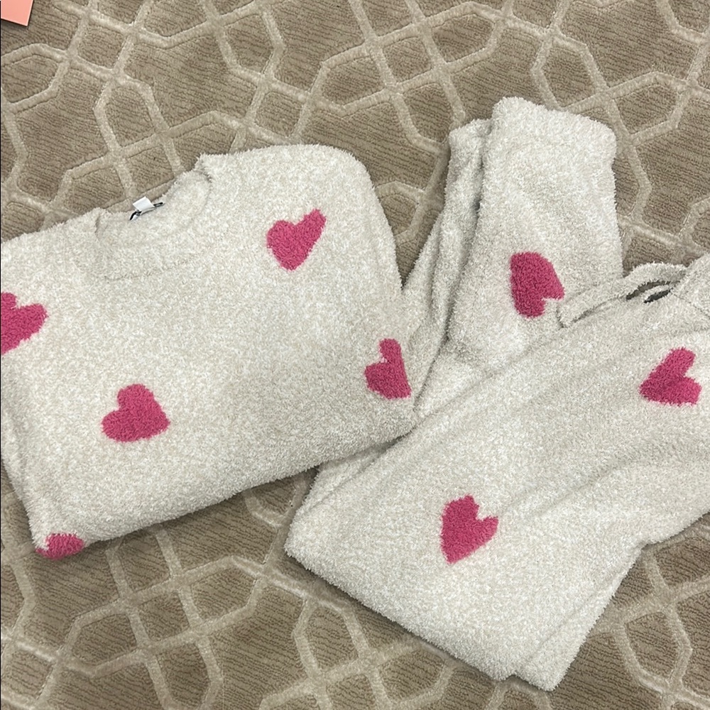 Splendid Cozy Hearts fuzzy sweat set